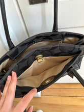 Load image into Gallery viewer, coach shoulder bag