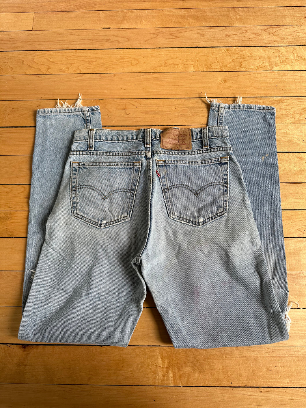 ripped levis 505 31x31