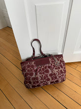 Load image into Gallery viewer, coach optic signature tote